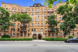 8344 Lefferts Boulevard 3D, Kew Gardens, NY 11415