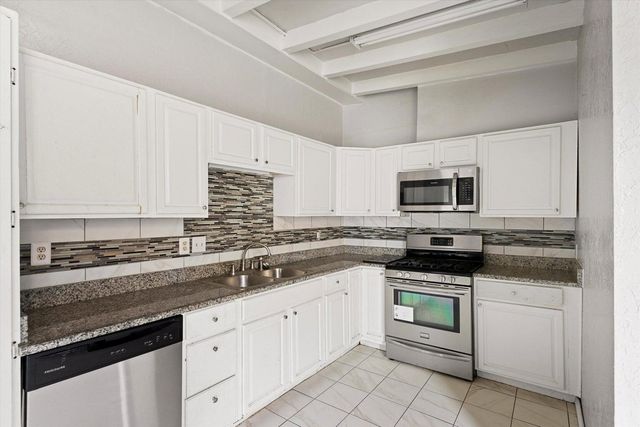 1115 Morris Street NE, Albuquerque, NM 87112