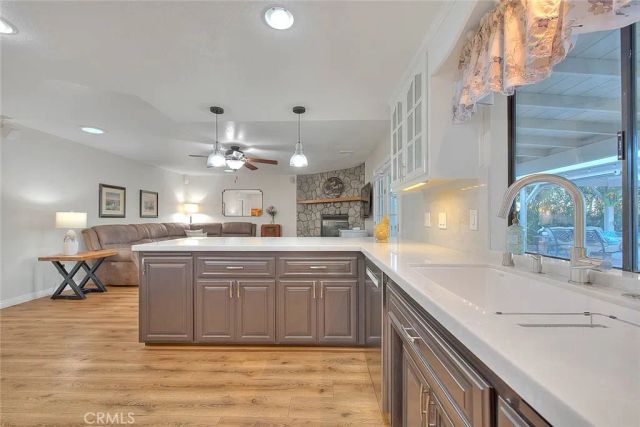 7821 Lyons, Hesperia, CA 92345