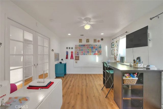 7821 Lyons, Hesperia, CA 92345