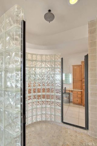 7821 Lyons, Hesperia, CA 92345