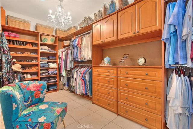 7821 Lyons, Hesperia, CA 92345