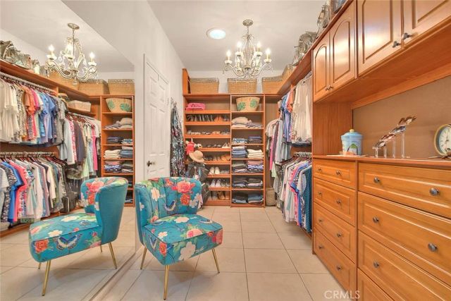 7821 Lyons, Hesperia, CA 92345