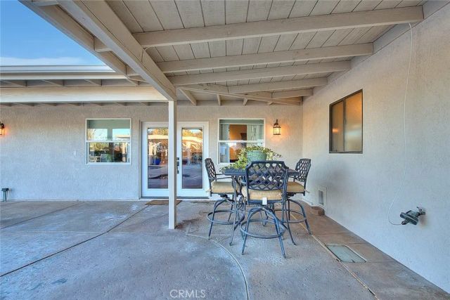 7821 Lyons, Hesperia, CA 92345