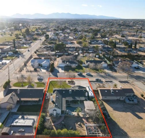 7821 Lyons, Hesperia, CA 92345