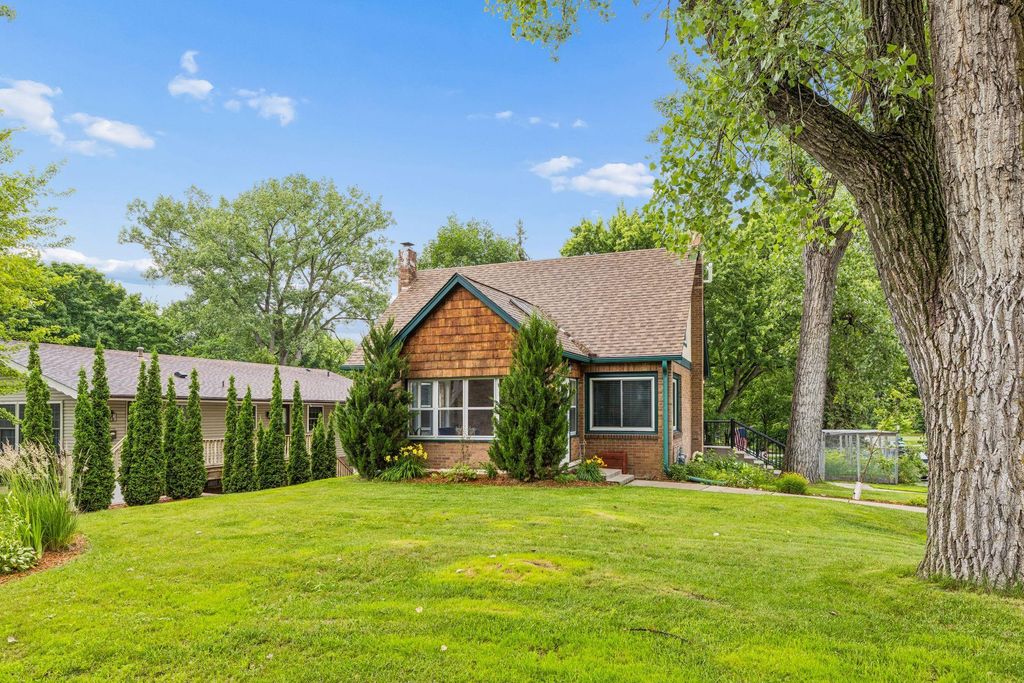2940 Maryland Avenue S, Saint Louis Park, MN 55426 — photo 2