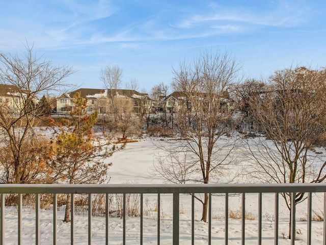 4902 Steeplechase Court 35, Eagan, MN 55122