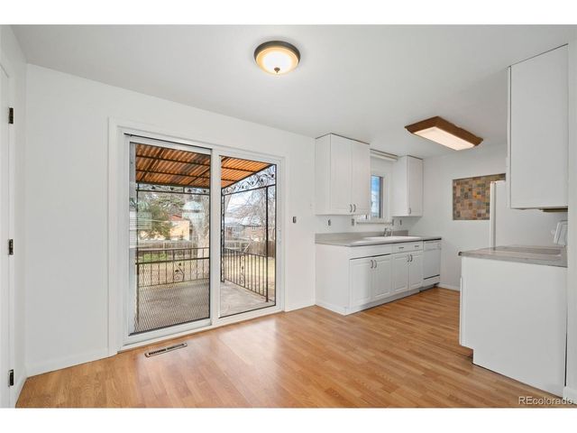 771 Xenon St, Lakewood, CO 80401