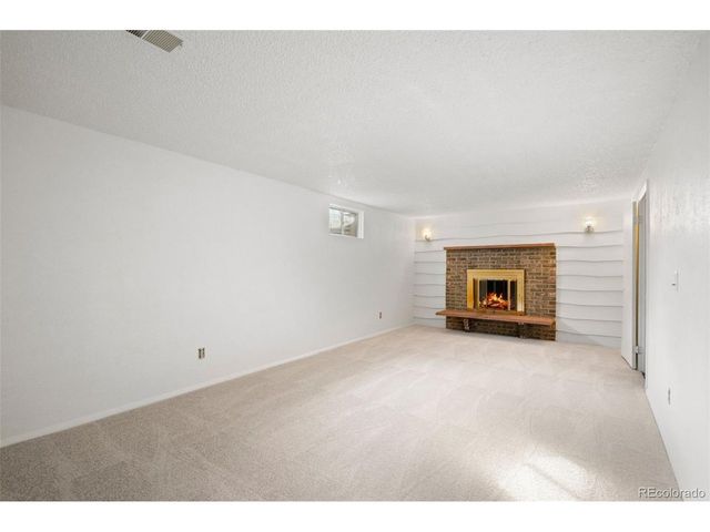 771 Xenon St, Lakewood, CO 80401