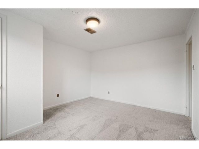 771 Xenon St, Lakewood, CO 80401