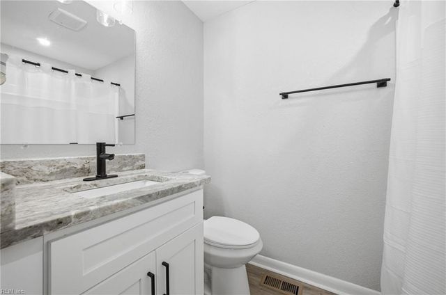 3813 Magnolia DR, Portsmouth, VA 23703