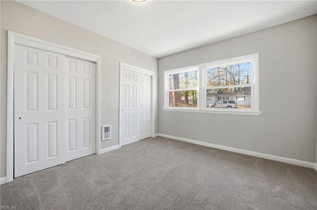 3813 Magnolia DR, Portsmouth, VA 23703