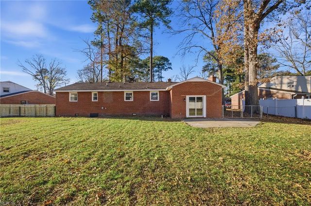 3813 Magnolia DR, Portsmouth, VA 23703