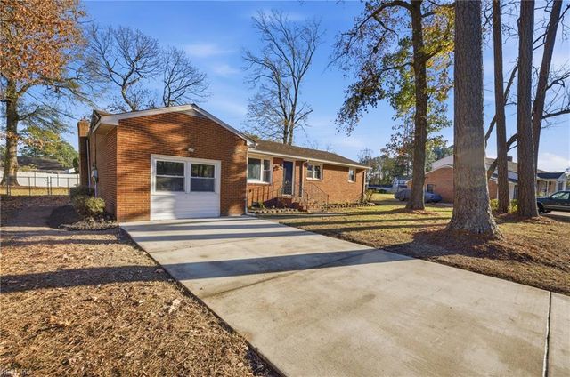 3813 Magnolia DR, Portsmouth, VA 23703