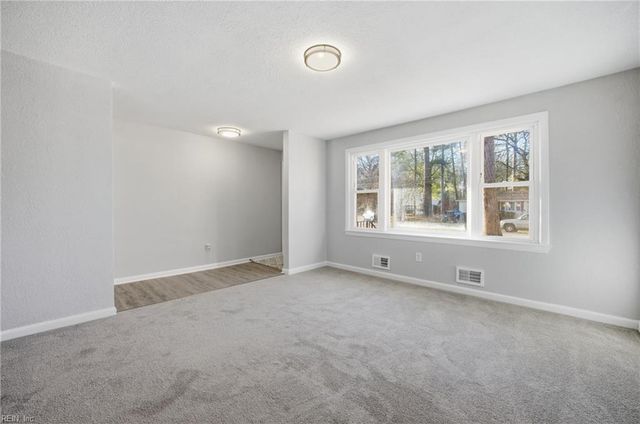 3813 Magnolia DR, Portsmouth, VA 23703