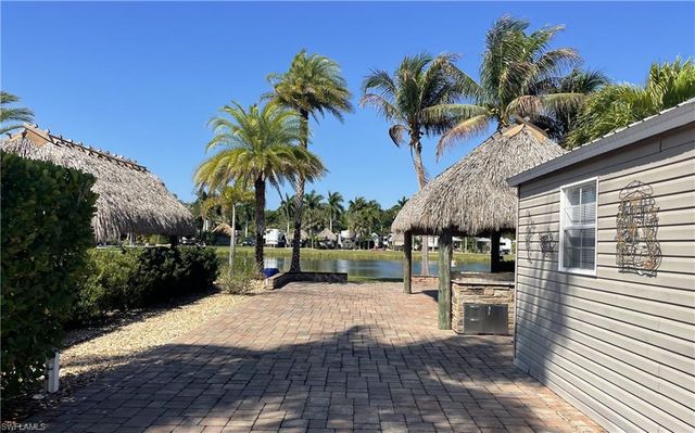 5230 Pineland Daisy TRL, Fort Myers, FL 33905