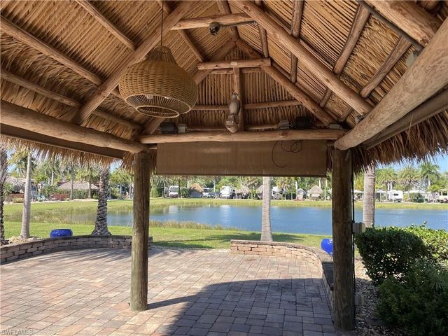 5230 Pineland Daisy TRL, Fort Myers, FL 33905