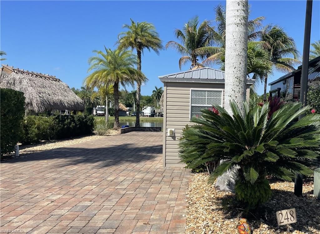 5230 Pineland Daisy TRL, FORT MYERS, FL 33905 — photo 2