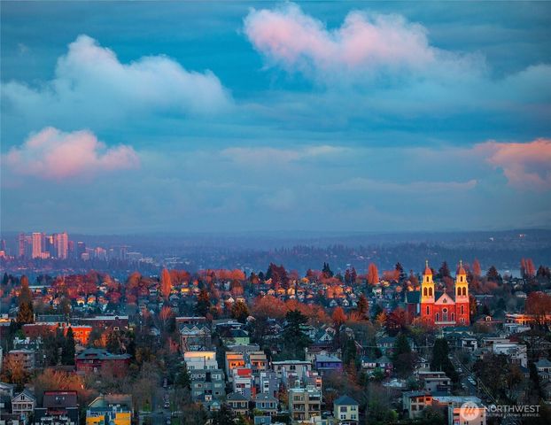 730 A Broadway E, Seattle, WA 98102