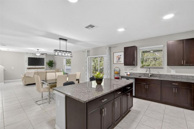 13033 MAJESTIC GARDEN LANE, Riverview, FL 33579