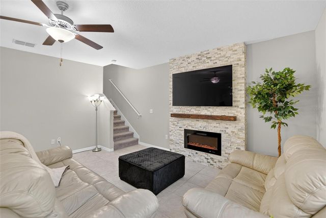 13033 MAJESTIC GARDEN LANE, Riverview, FL 33579