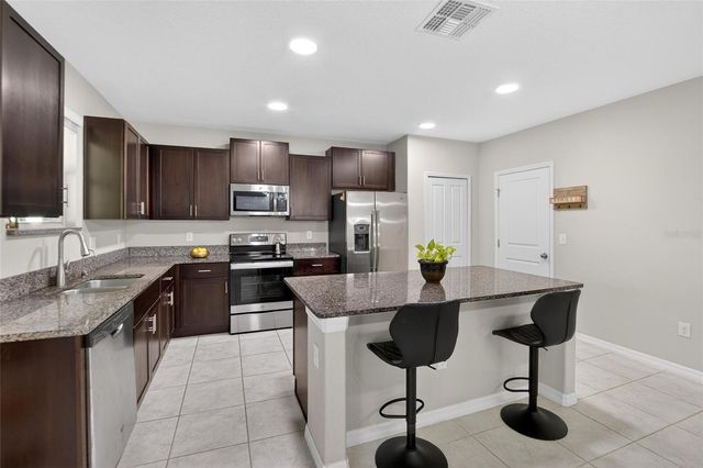 13033 MAJESTIC GARDEN LANE, Riverview, FL 33579