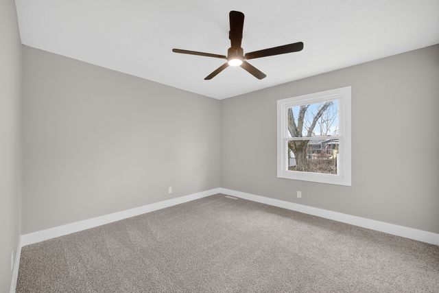 512 NW Applewood Street, Ankeny, IA 50023