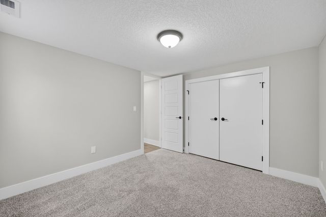 512 NW Applewood Street, Ankeny, IA 50023