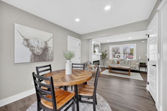 512 NW Applewood Street, Ankeny, IA 50023