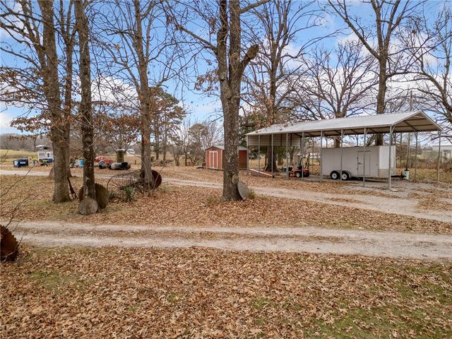8049 N 7 Highway, Harrison, AR 72601
