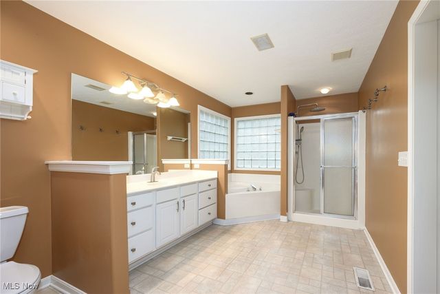 1430 Sunset Way Boulevard, Kent, OH 44240