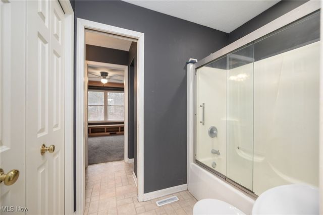 1430 Sunset Way Boulevard, Kent, OH 44240