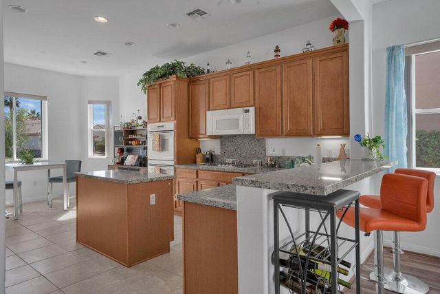 40043 Corte Los Orlanos, Indio, CA 92203