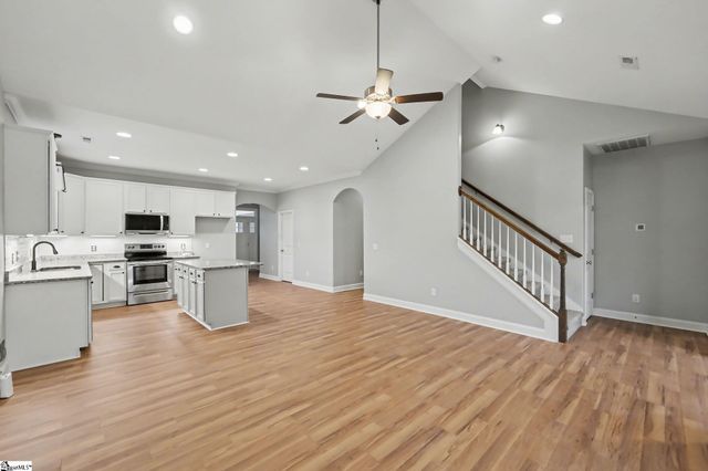 1104 Draycott Road, Simpsonville, SC 29681