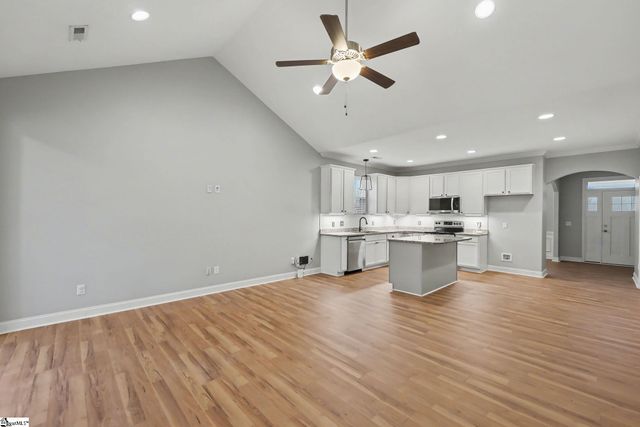 1104 Draycott Road, Simpsonville, SC 29681