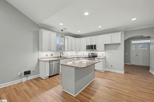 1104 Draycott Road, Simpsonville, SC 29681