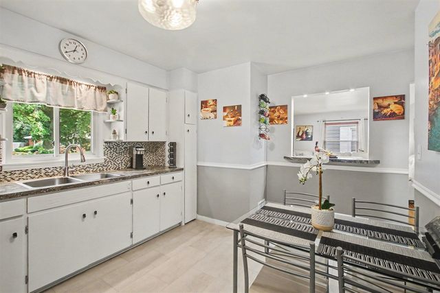 154 W 30th Street, Holland, MI 49423