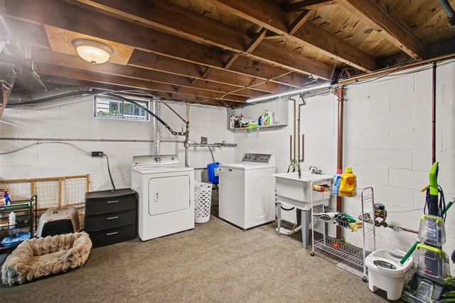 154 W 30th Street, Holland, MI 49423