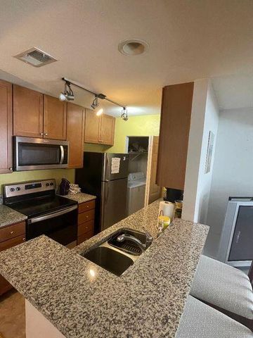 276 Alexandra Drive 13, Mount Pleasant, SC 29464