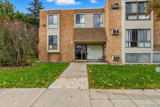 28418 W 8 Mile Road C1, Farmington Hills, MI 48336