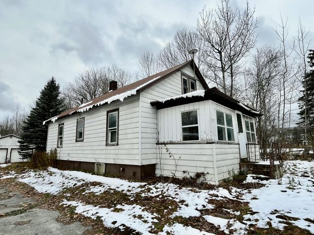 887 NY-374, Cadyville, NY 12918