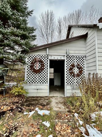 887 NY-374, Cadyville, NY 12918