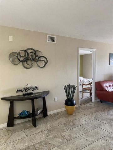 3621 LAKE BAYSHORE DRIVE J-403, Bradenton, FL 34205