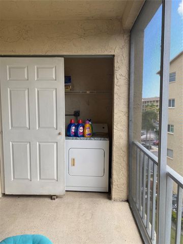 3621 LAKE BAYSHORE DRIVE J-403, Bradenton, FL 34205