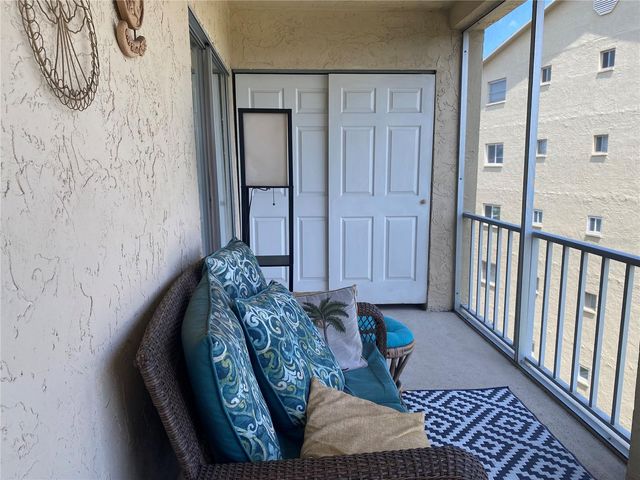 3621 LAKE BAYSHORE DRIVE J-403, Bradenton, FL 34205