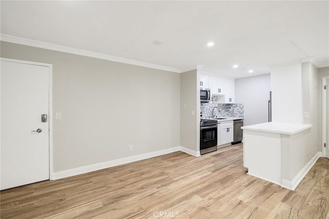 802 Camino Real 206, Redondo Beach, CA 90277