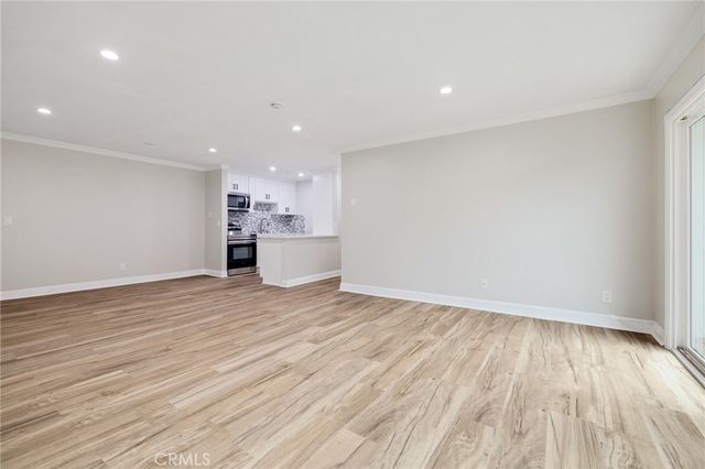 802 Camino Real 206, Redondo Beach, CA 90277