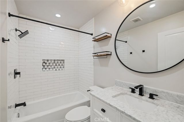 802 Camino Real 206, Redondo Beach, CA 90277