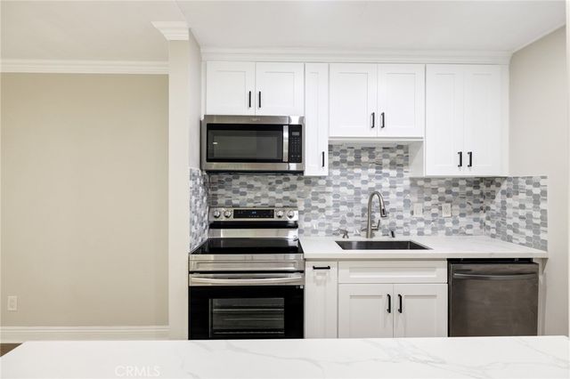 802 Camino Real 206, Redondo Beach, CA 90277