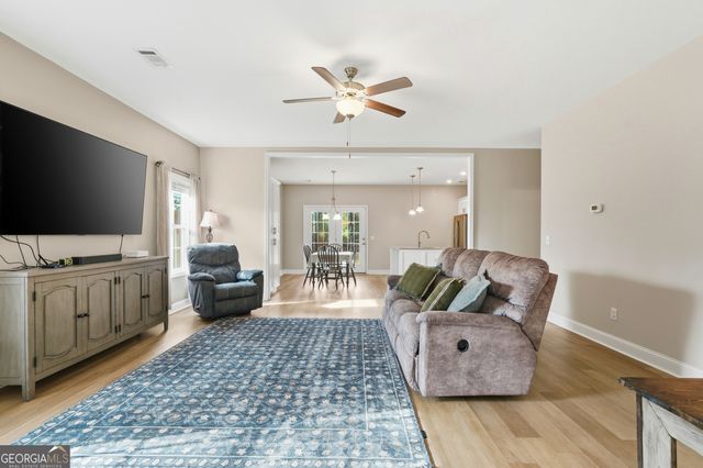 311 Tallulah Bend, Ellabell, GA 31308